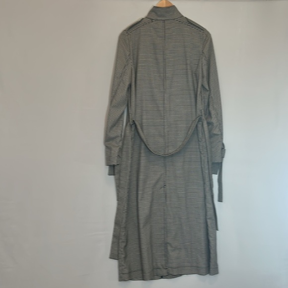 H&M Houndstooth Size 2 Long Trench Coat Belt Front Buttons Back Slit Pockets - Picture 7 of 16